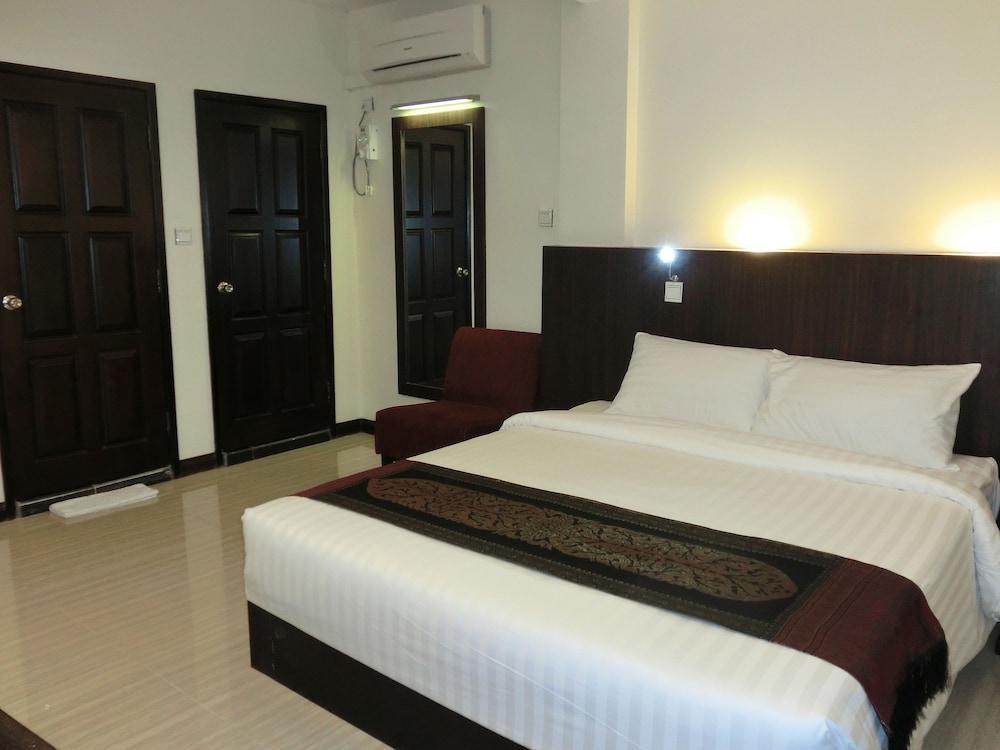 Yankin Hotel Yangon