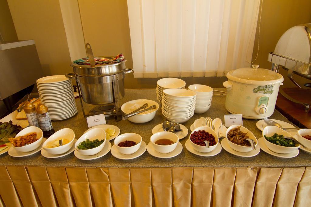 Yankin Hotel Yangon