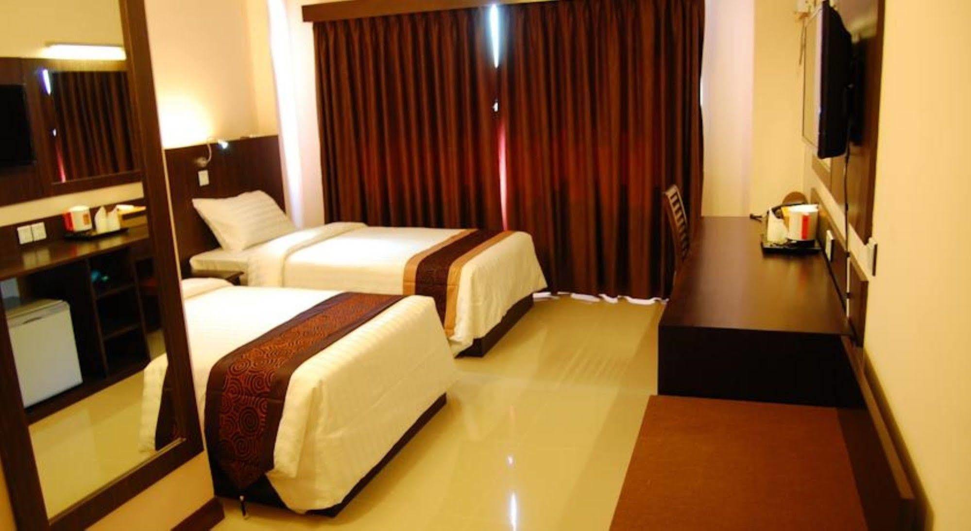 Yankin Hotel Yangon